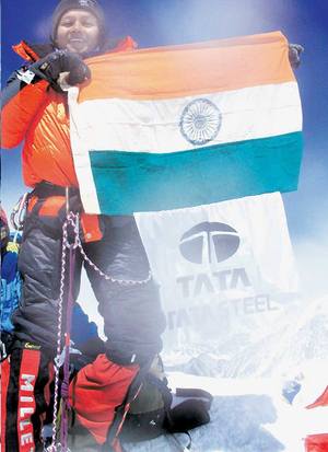 You Can Conquer Everest Without A Leg Like Her