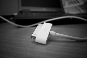 No Jailbreaking Needed, Just This Charger to Hack the iPhone